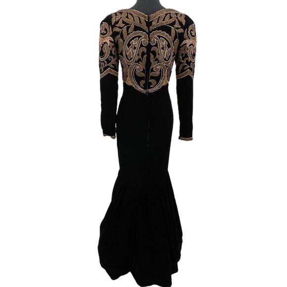 Vintage Victor Costa Black Velvet Heavily Beaded Evening Gown Bustle Back Sz 4 - Picture 2 of 16